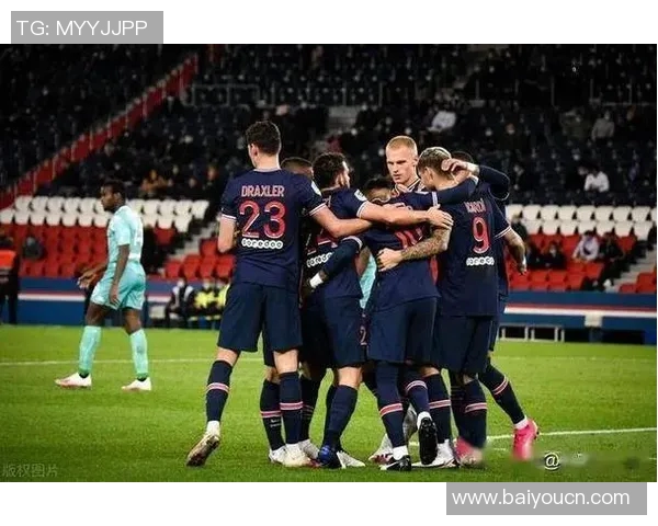 法甲赛季落幕巴黎队以19分优势夺冠里昂命运悬而未决