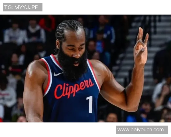 浓眉复出表现抢眼哈登助攻如潮小卡引领快船战胜独行侠